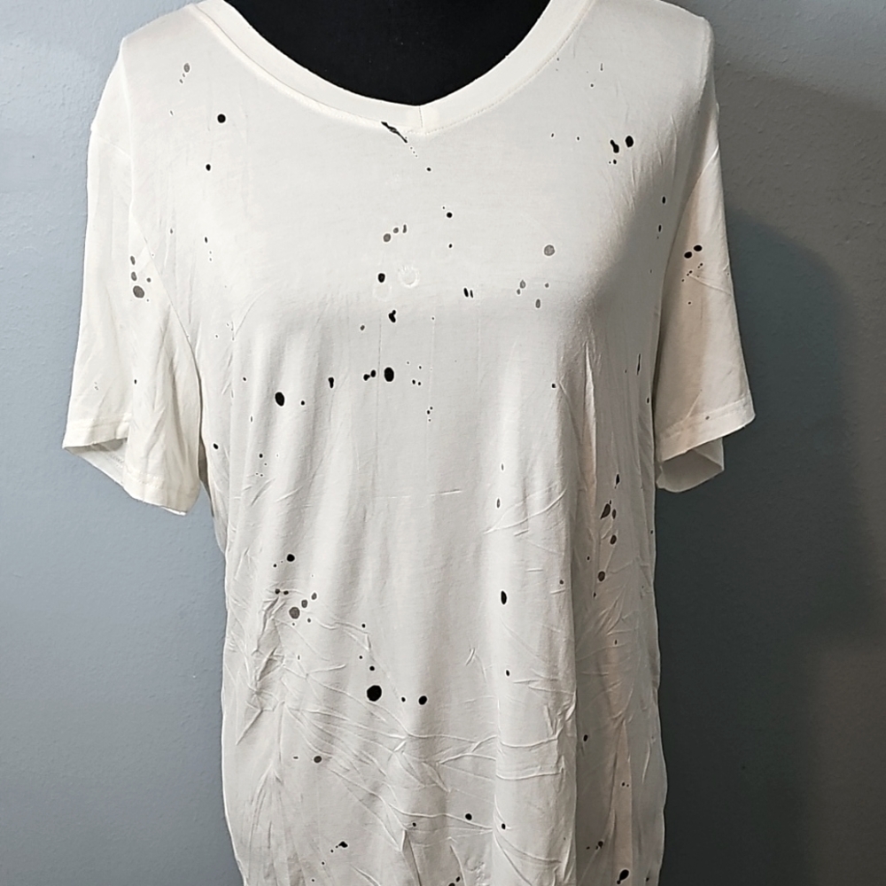 #3 NWT POL Distressed Ivory Top ~ Splattered Paint Design ~ Medium ~ 20% P2P